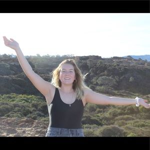 Meet your Posher, Leah